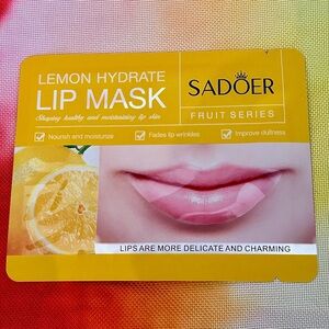 💛 Sadoer 🍋 Lemon Hydrate Lip Mask (Nourish, fade lines, brighten!)